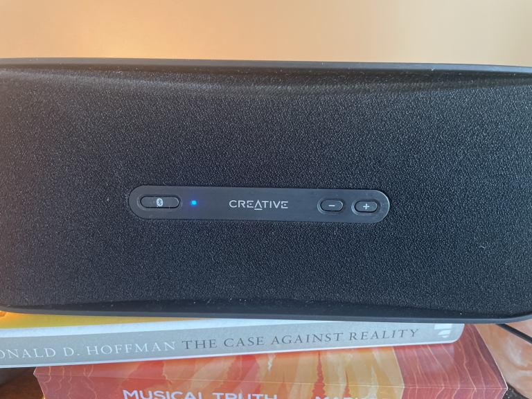 Wireless Portable / Wired Bluetooth Speaker by Creative D100 Black