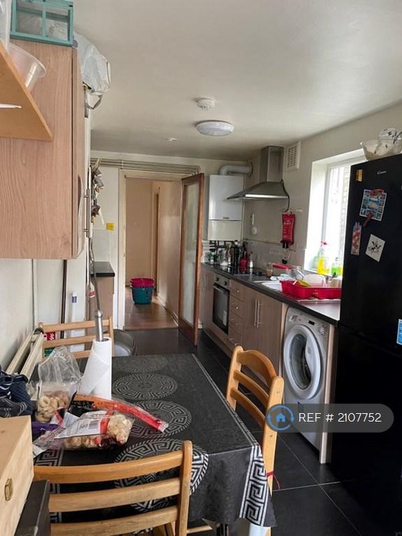 3 bedroom house in Playford Road, London, N4 (3 bed) (#2107752)