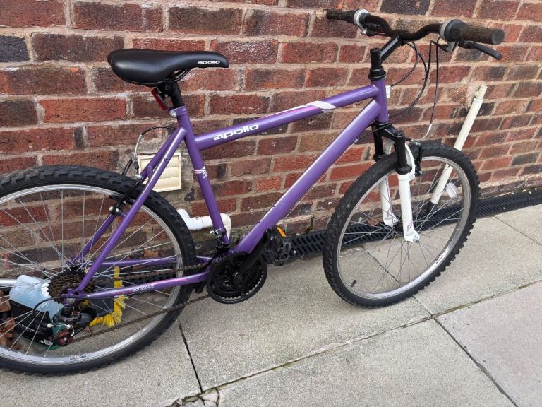 Apollo Twilight Mountain bike