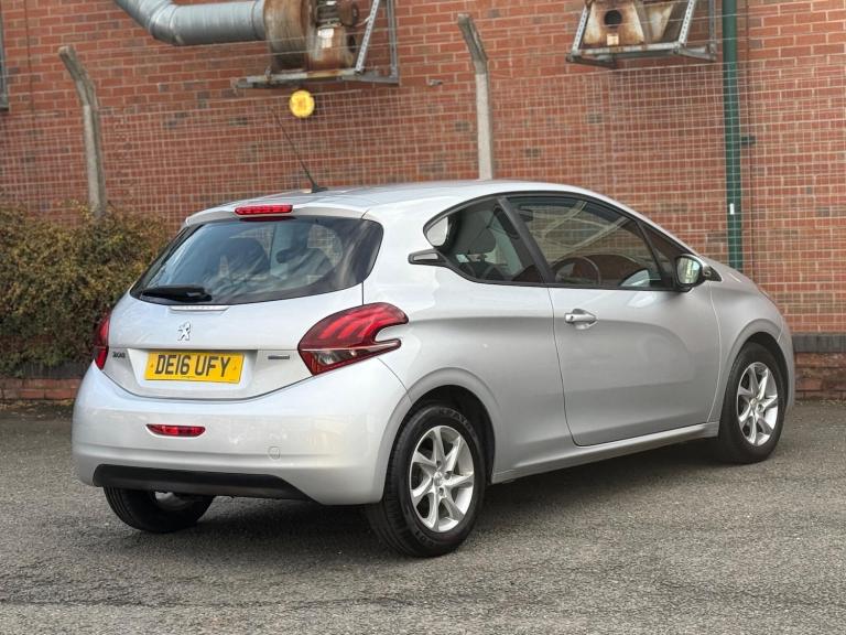 2016 Peugeot 208 1.2 PureTech 82 Active 3dr HATCHBACK PETROL Manual