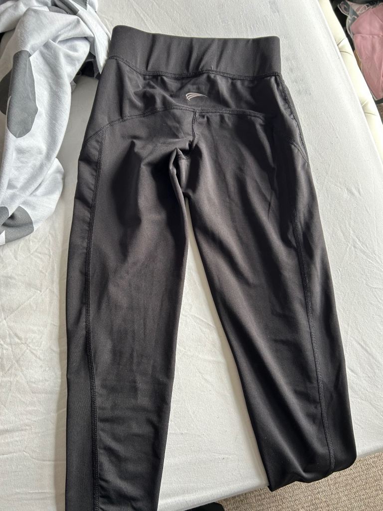 Girls black leggings size 28/30