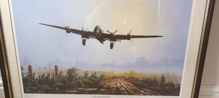 Lancaster bomber picture 