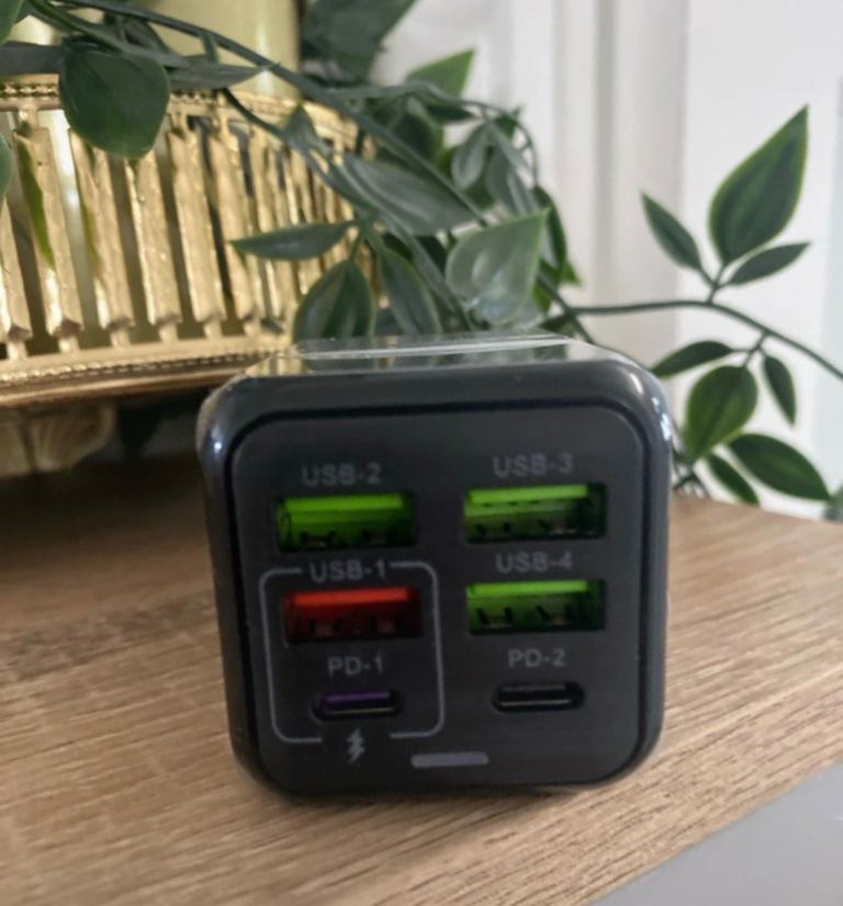 6 in 1 port fast charger