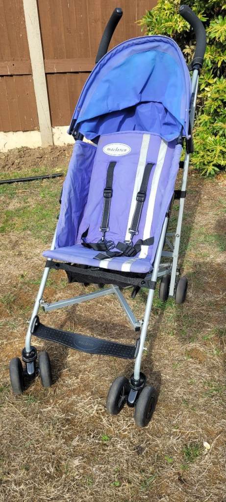 Maclaren push chair 