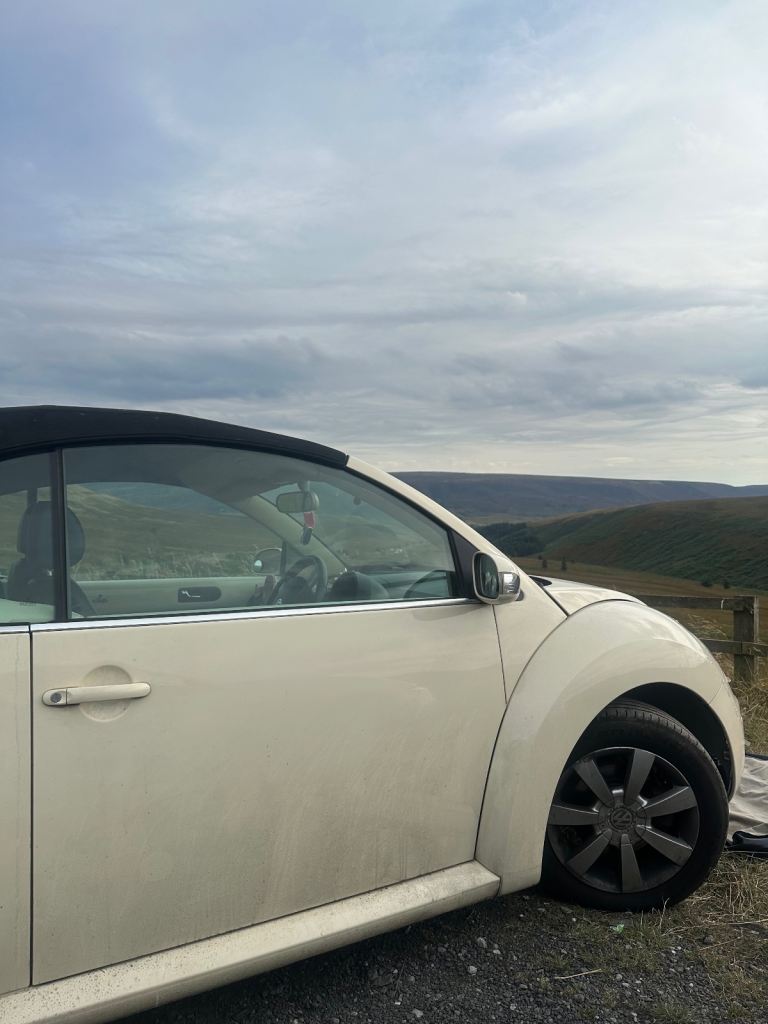 Volkswagen, BEETLE, Convertible, 2007, Manual, 1595 (cc), 2 doors