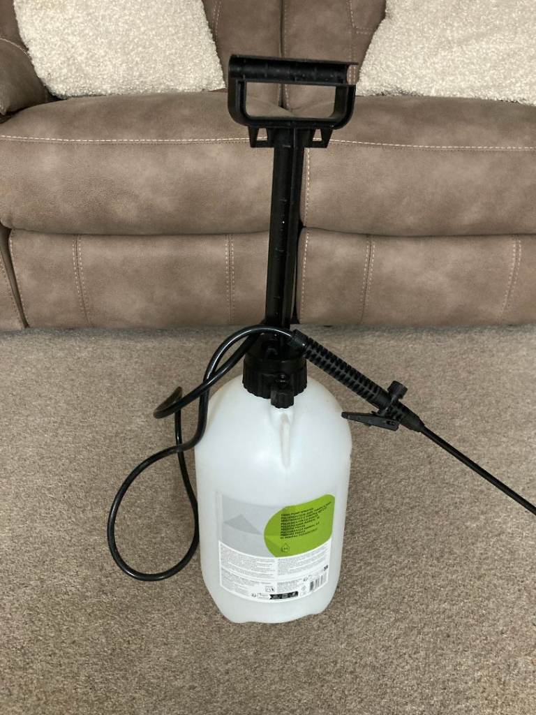 5L Garden Hand Pump Sprayer Watering Can