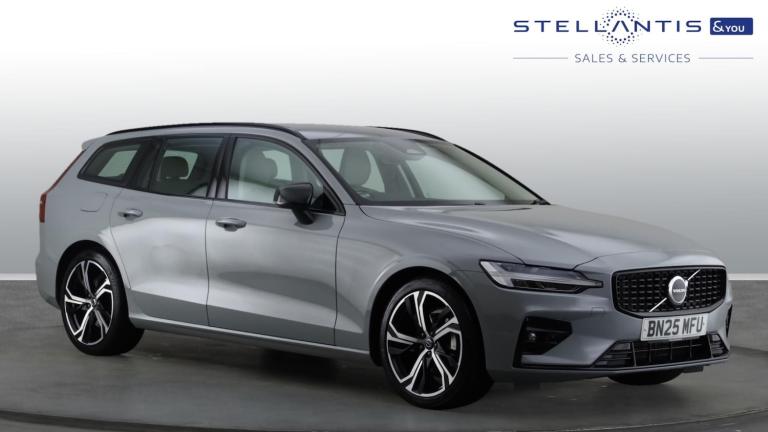 2025 Volvo V60 2.0 B4 MHEV Plus Estate 5dr Petrol Hybrid DCT Auto Euro 6 (s/s) (197 ps) Estate Hy...