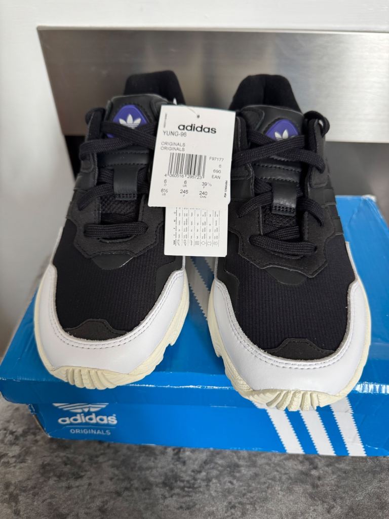 adidas Sportswear Originals Yung 96 Trainer Men Women Sneakers Footwear Shoe Size 6