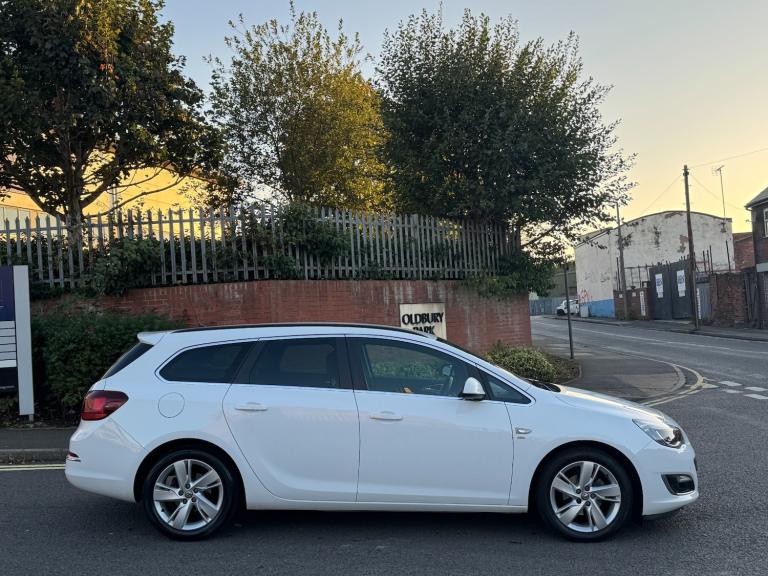 2014 Vauxhall Astra 1.6i 16V SRi 5dr ESTATE Petrol Manual
