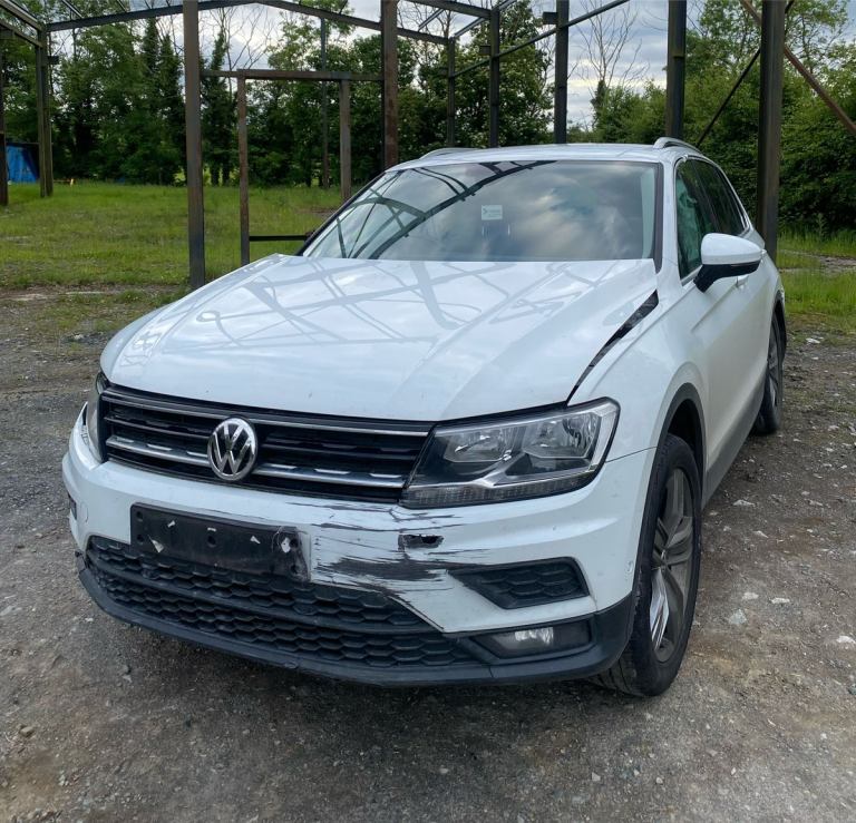 🟢 2019 Tiguan 2.0 BlueMotion  ⚠️Breaking for Parts⚠️
