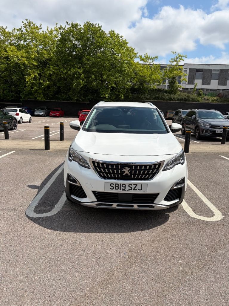 Peugeot, 3008, Hatchback, 2019, Manual, 1199 (cc), 5 doors