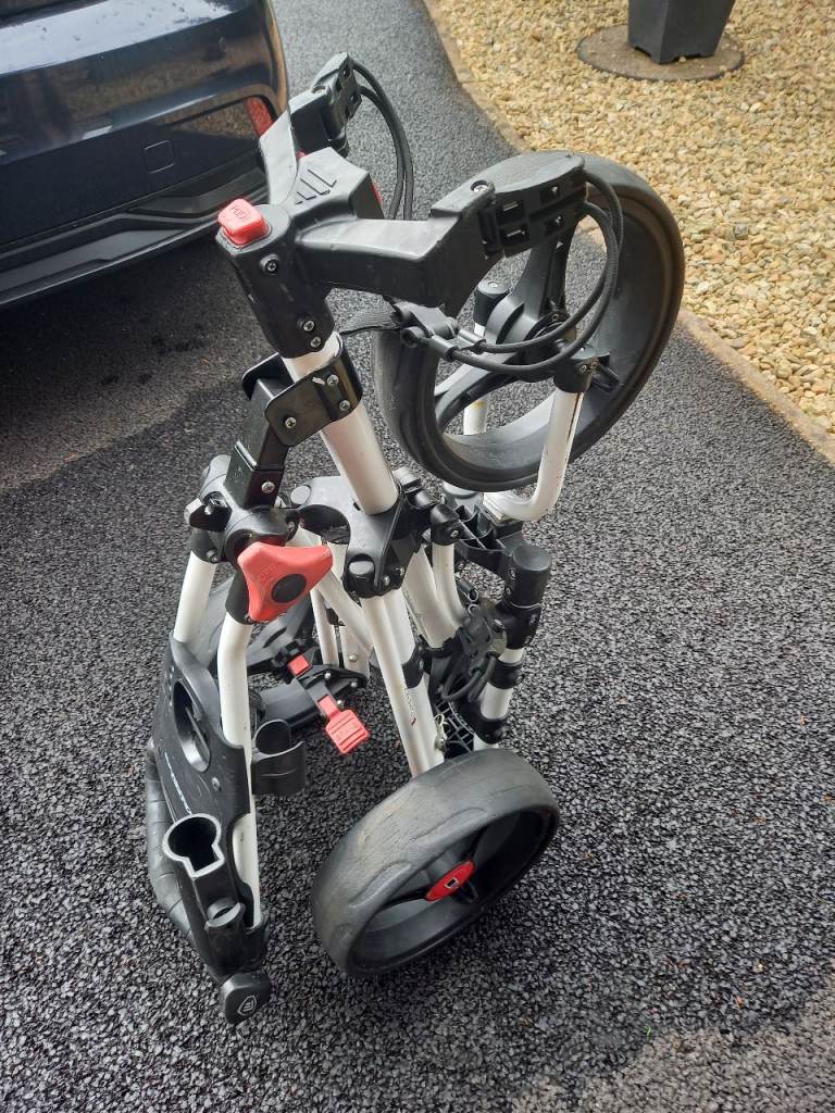 3 wheel push trolley £80