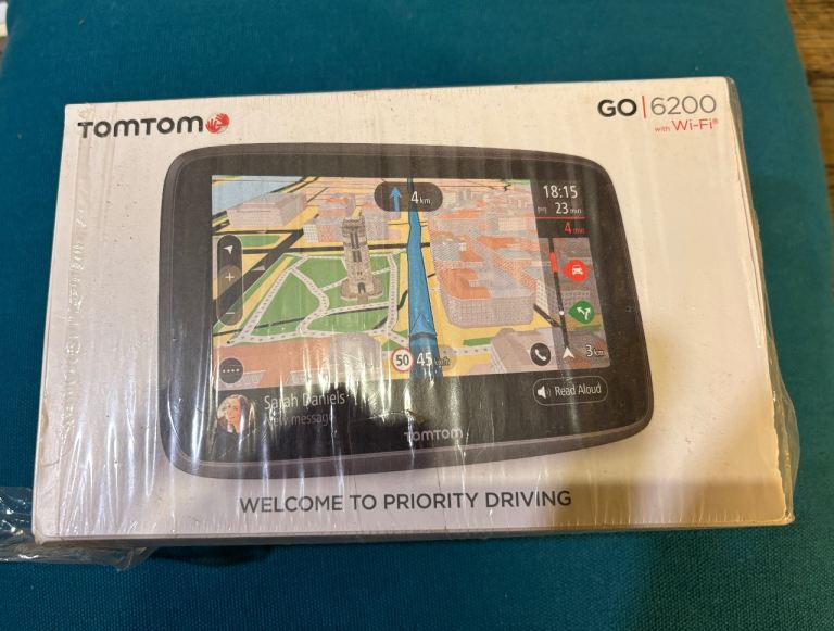 TomTom GO 6200 Sat Nav 6" Screen Free speed camera updates wifi