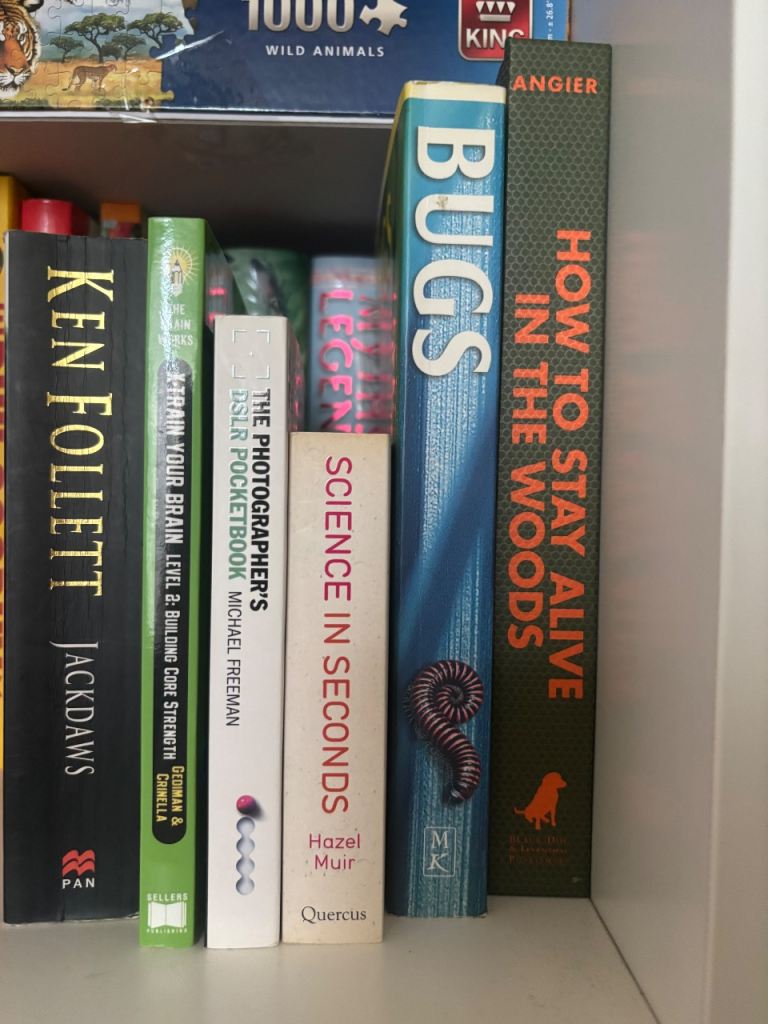 £4 or less if buy 2 or more - Books: Photography, Science, Nature, and Fiction – Good Condition