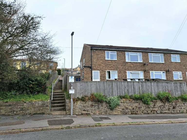 2 bedroom ground floor flat, LYME REGIS
