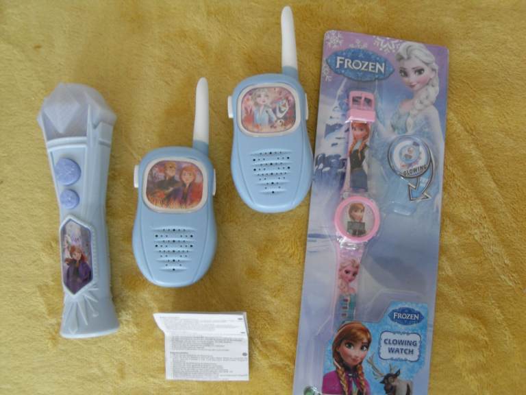 Frozen Bundle Walkie Talkies Mic  As-New and Glowing Watch BNIB 