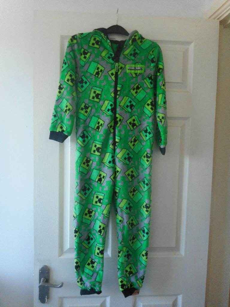 Minecraft Creeper Hooded Onesie 7-8 years