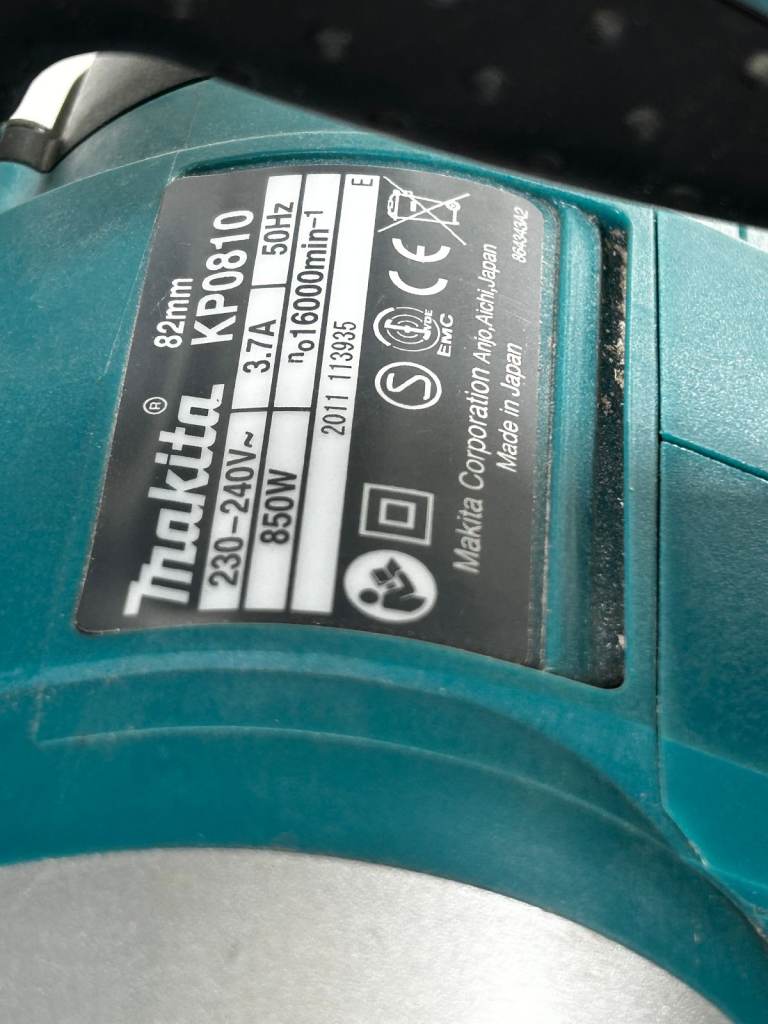 MAKITA KP0810  82MM