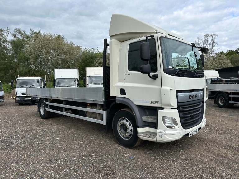 DAF TRUCKS CF250 2016 18 ton scaffold dropside truck EURO 6 auto