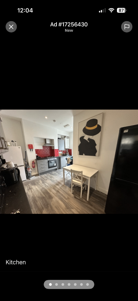 Double En- suite room Burnley.