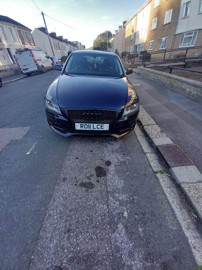 Audi, A4, Saloon, 2011, Manual, 1968 (cc), 4 doors