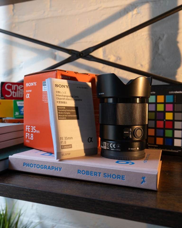 [Excellent] Sony FE 35mm f/1.8 Lens (Boxed) + K&F Nano CPL Filter (55mm)