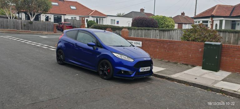 fiesta st2 180/200 BMW X5 