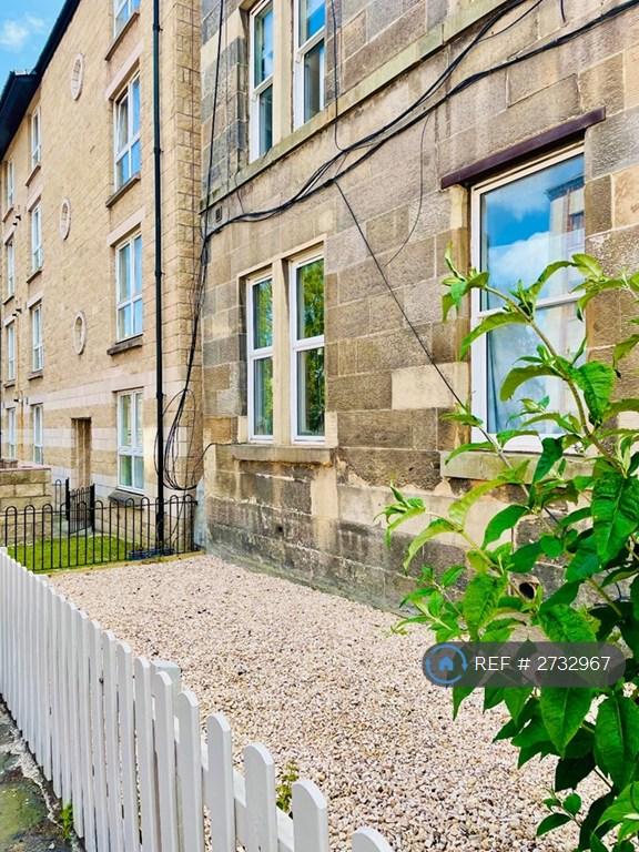1 bedroom flat in Spey Terrace, Edinburgh, EH7 (1 bed) (#2732967)