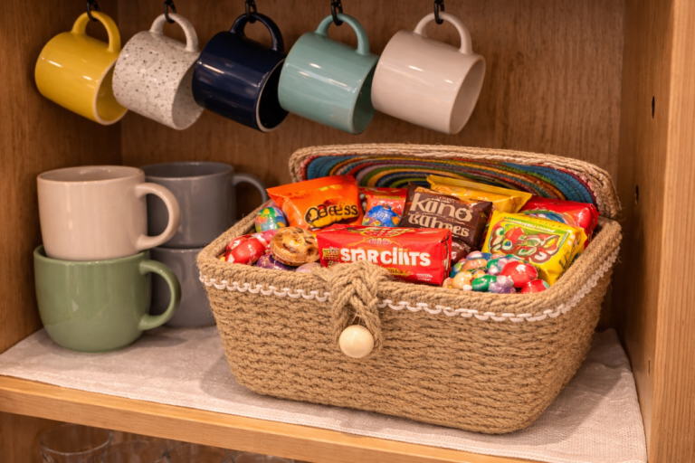 Coffee + Snacks = Happiness (#00181)