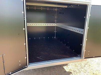 Single Axle Box Trailer 6' x 4' x 4' 750kg in Black or White - Tickners