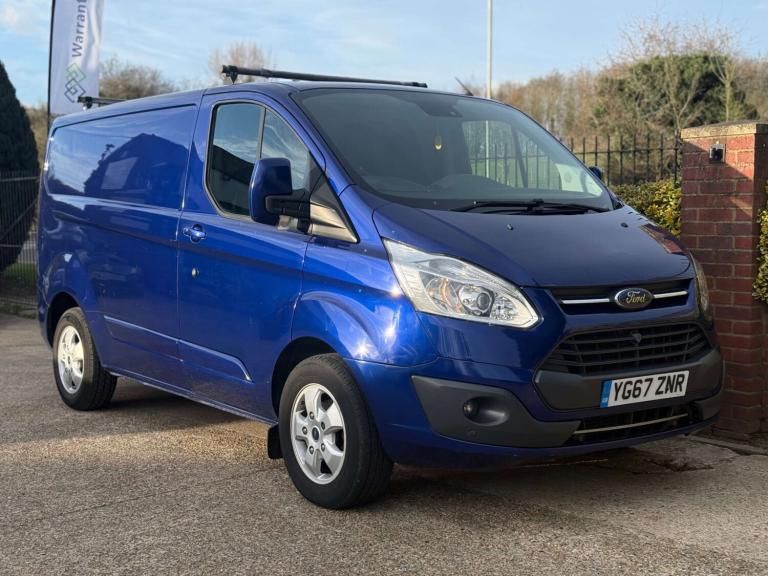 2017 Ford Transit Custom 2.0 TDCi 130ps Low Roof Limited Van PANEL VAN DIESEL Manual