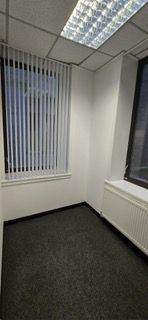 Small office available, Glasgow city centre 