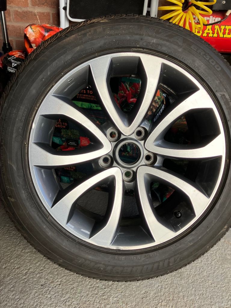 FOR SALE ‘’ Nissan Duke Alloy