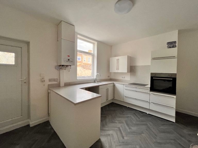 2 bedroom property to rent, Darlington