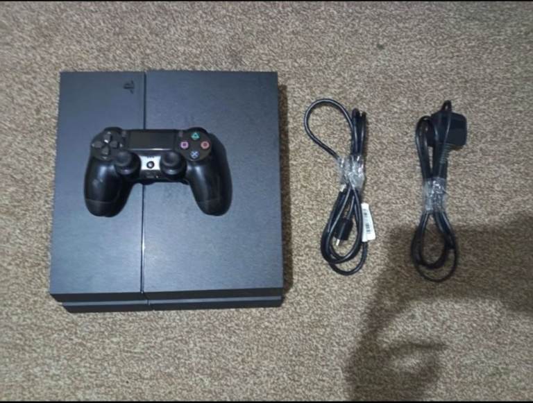 PS4 Console 