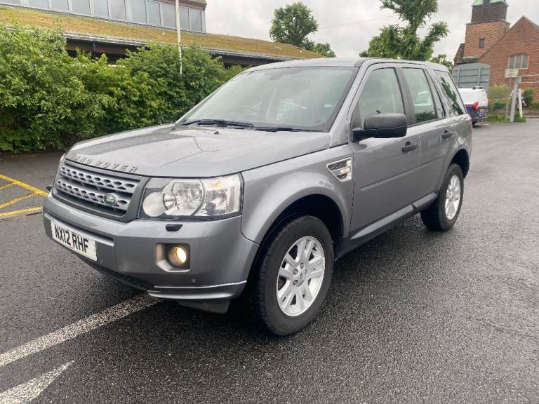 LANDROVER FREELANDER  2  2.2  TD4  XS  SAT NAV  6 SPEED  IN  LOVELY CONDITION  LOW MILES  NEW MOT
