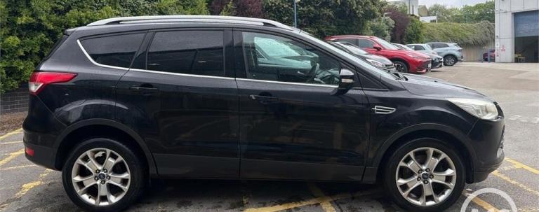 2014 Ford Kuga 2.0 TDCi Zetec 5dr ++ APPEARANCE PACK / DAB / BLUETOOTH ++ HATCHBACK Diesel Manual