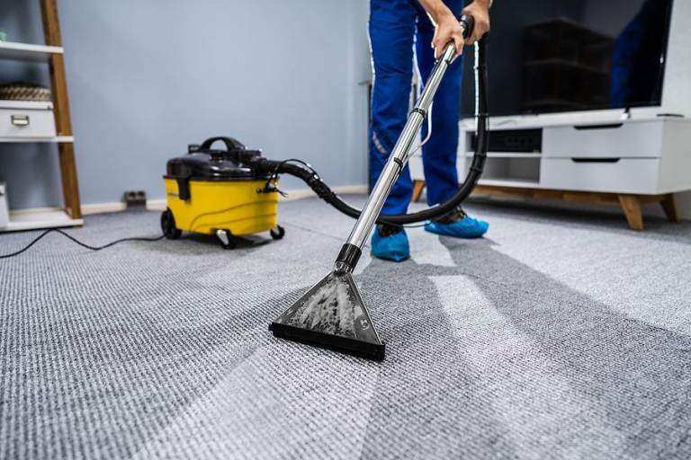 Blackpool Domestic Cleaning Service - Professional Cleaners For Deep Cleans, Air BnB, Commercial 