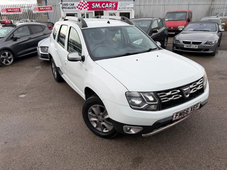 2017 Dacia Duster 1.2 TCe 125 Laureate 5dr HATCHBACK Petrol Manual