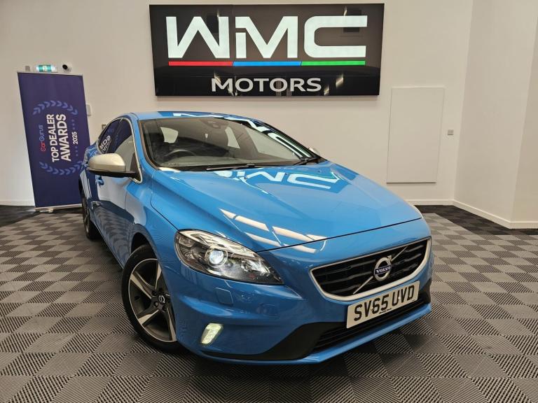 2015 Volvo V40 D4 [190] R DESIGN Lux Nav 5dr HATCHBACK Diesel Manual