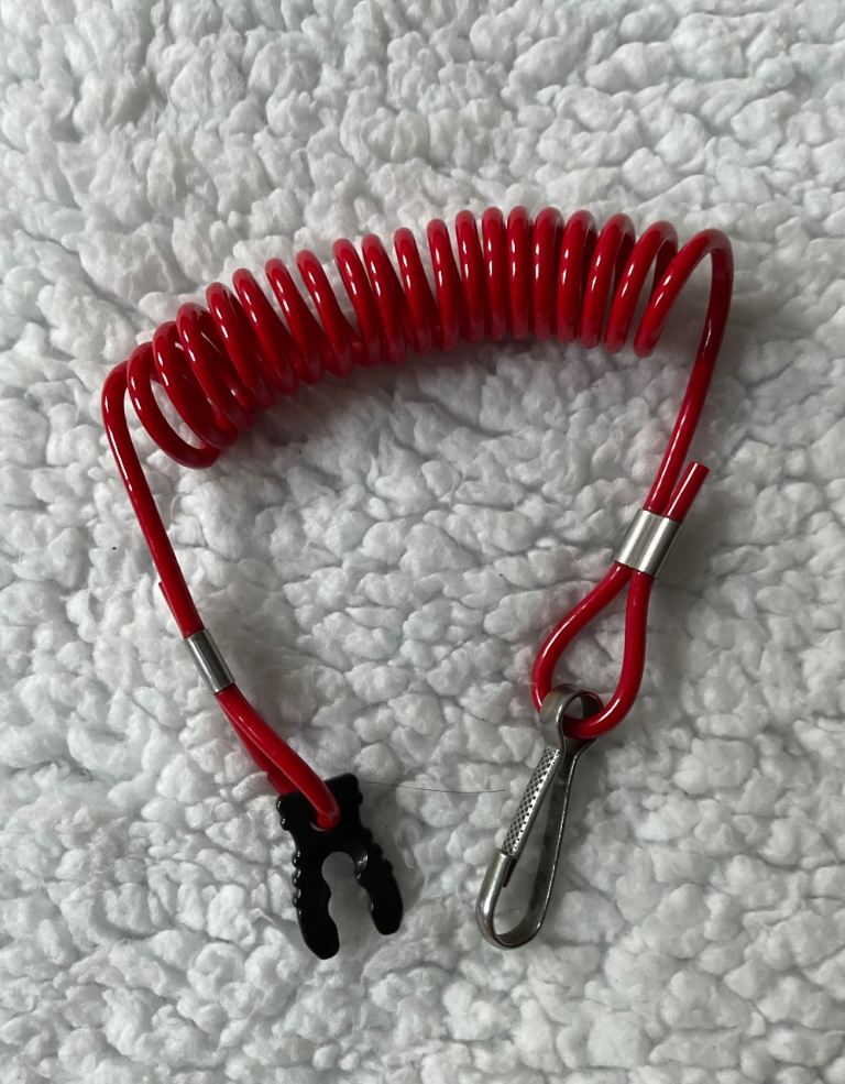 BRAND NEW YAMAHA OUTBOARD KILL CORD (EMERGENCY SAFETY LANYARD)