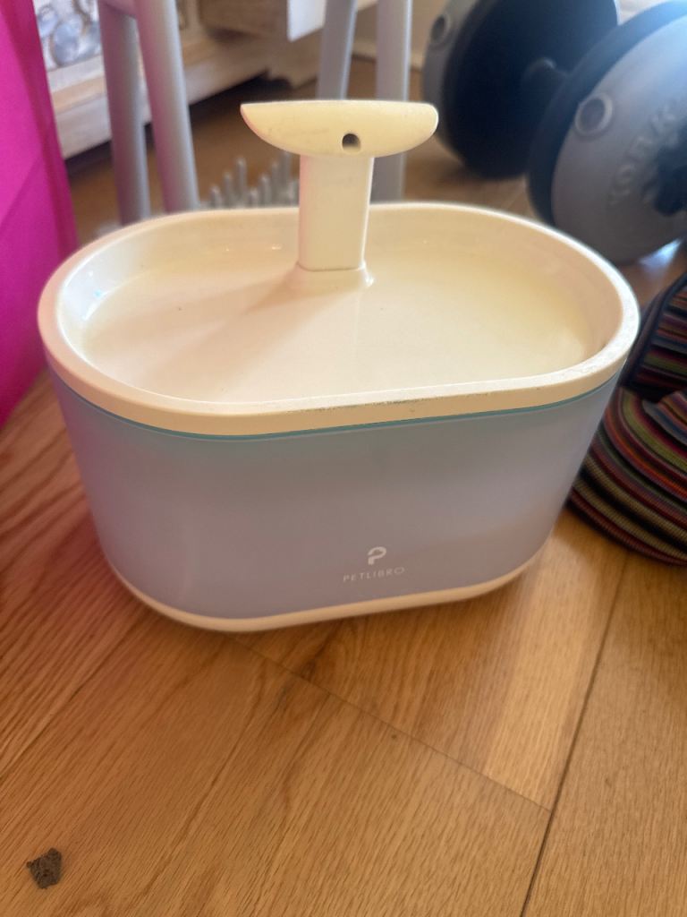 Petlibro cat fountain 