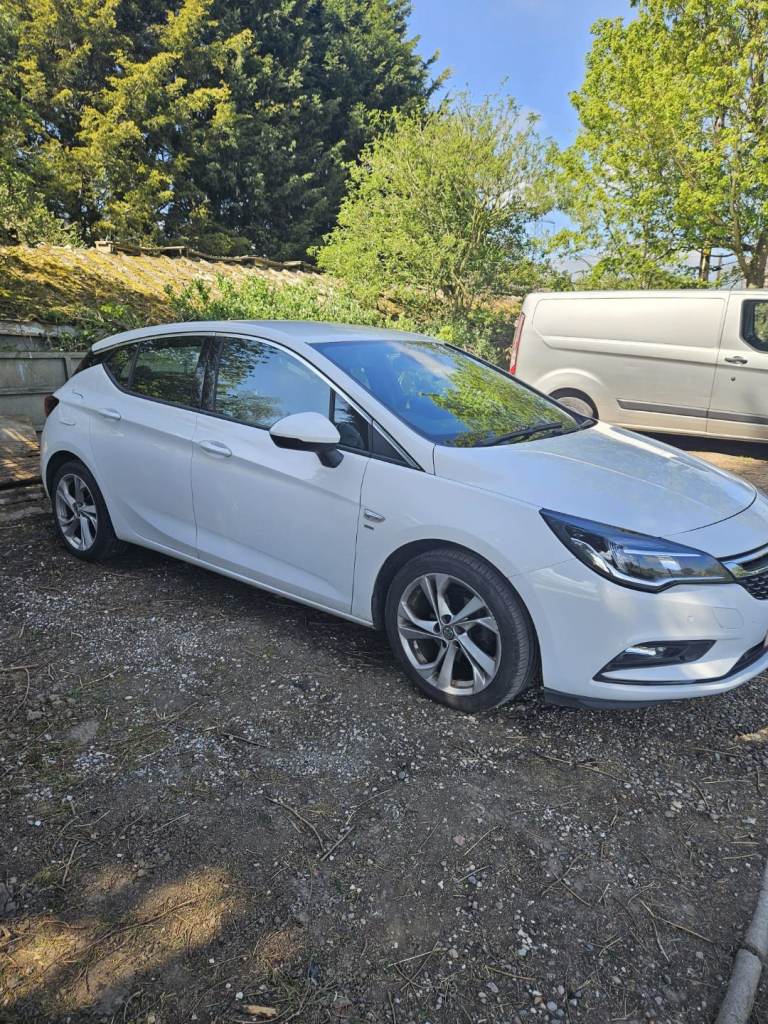 Vauxhall, ASTRA, Hatchback, 2016, Manual, 1598 (cc), 5 doors