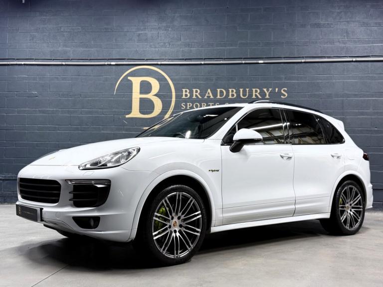 PORSCHE CAYENNE 3.0 V6 E-Hybrid S Platinum Edition 2017