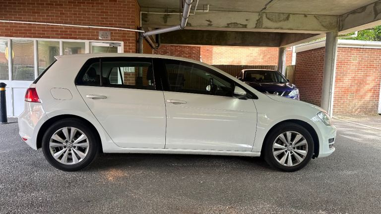 Volkswagen, GOLF, Hatchback, 2013, Manual, 1390 (cc), 5 doors