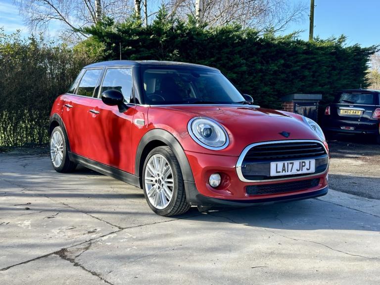 MINI HATCH 1.5 5-Door Hatch Cooper D 2017