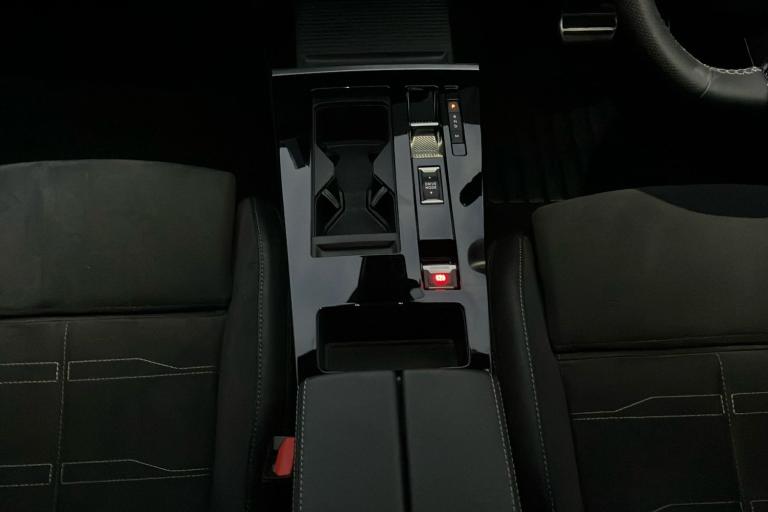  Vauxhall Astra Sports 1.2 Turbo Ultimate Sports Tourer 5dr Petrol Auto Euro 6