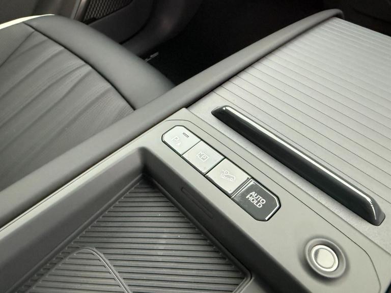 2025 Kia EV9 282kW GT-Line S 99.8kWh AWD 5dr [6St] Auto ESTATE ELECTRIC Automatic