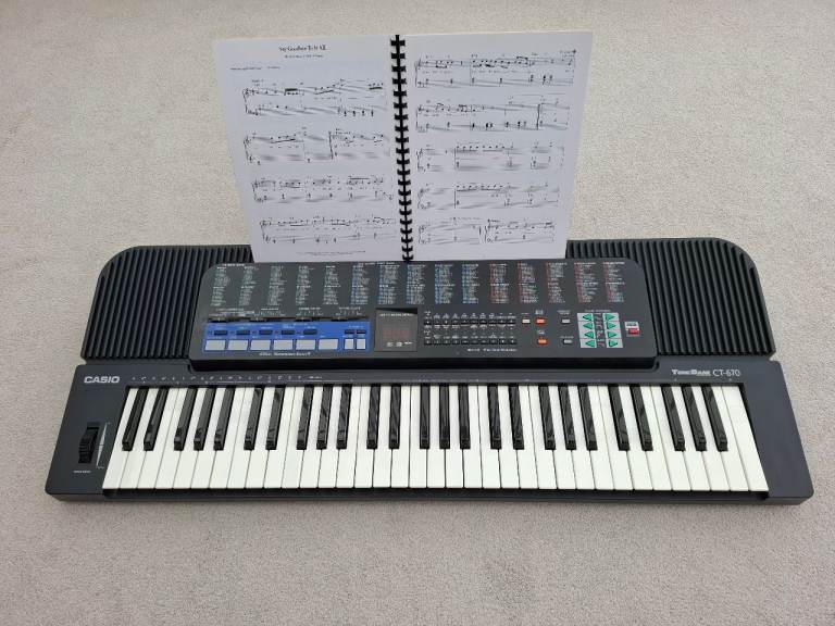 Casio Tone Bank CT-60 Keyboard
