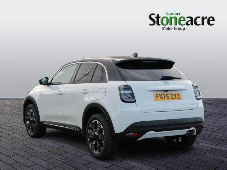 2025 Fiat 600 1.2 Hybrid 48V 136 La Prima 5dr eDCT-6 HATCHBACK PETROL Automatic